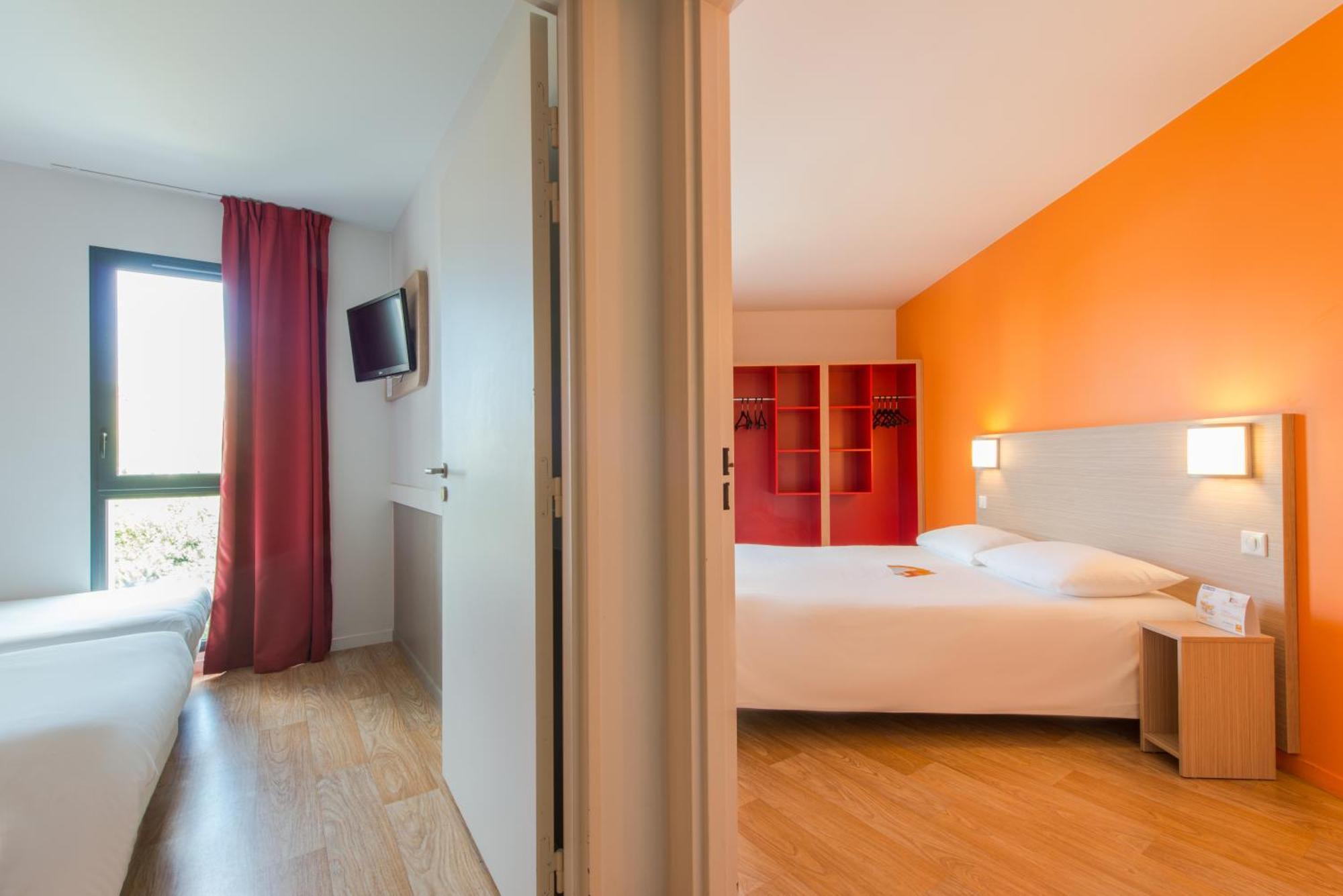 Première Classe La Rochelle Centre - Les Minimes Hotel